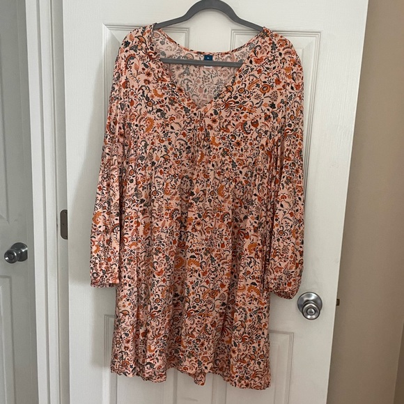 Old Navy Dresses & Skirts - Old Navy Long Sleeve Shift Dress